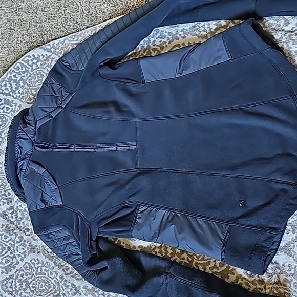 LULULEMON Navy FLEECEY KEEN JACKET - Picture 8 of 11